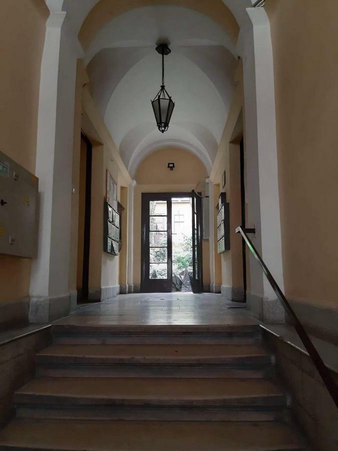 Design Apartment In The City Center With Ac Budapest Ngoại thất bức ảnh